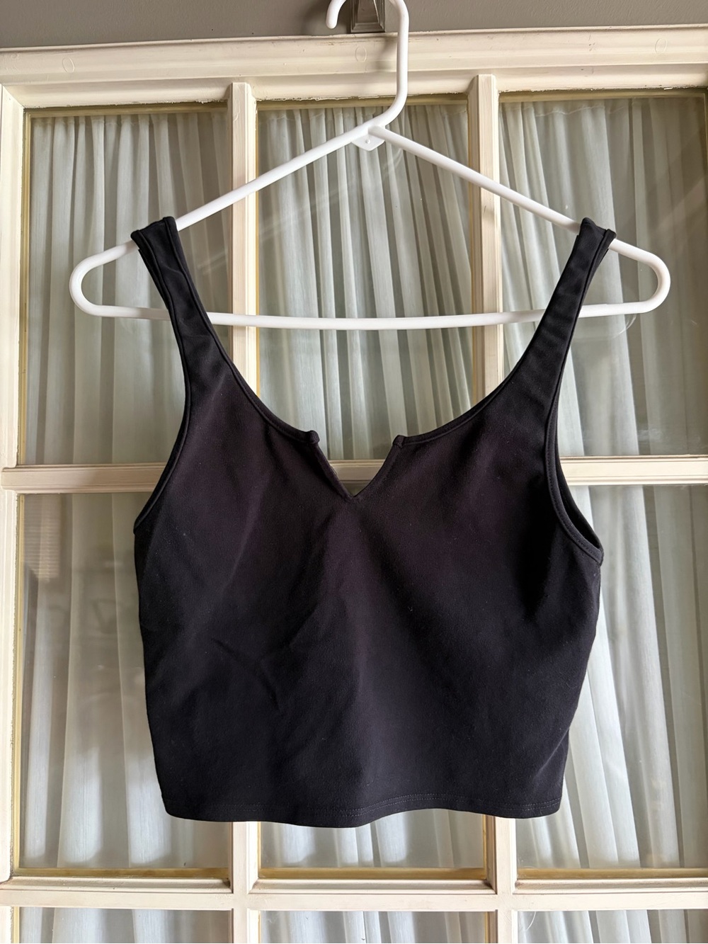 Good American Black V-Notch Cropped Tank Top